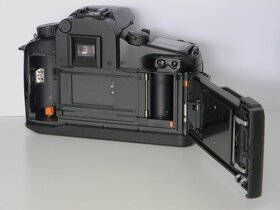 Canon EOS 7 - filmový fotoaparát - tělo - 4