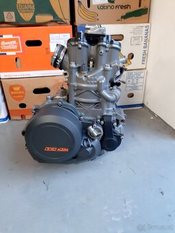 Motor ktm 690 Duke - 4