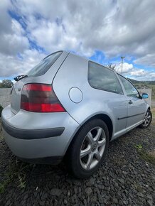 Volkswagen golf 4 - 4