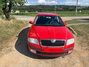 Škoda Octavia II 1.6 fsi 85kw - 4