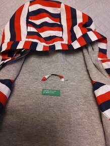 Dětská větrovka zn. BENETTON,  vel. 150 / XL - 4