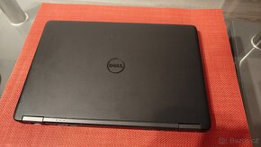 Dell Latitude E7250 Ultrabook, i5, 8GB RAM, SSD 256GB - 4