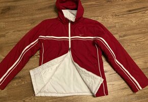 Červeno-bílá oboustranná bunda Nike (vel. 38/40) - 4