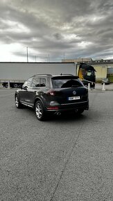 Volkswagen Touareg 3.0TDI R-line - 4