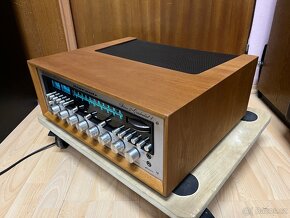 Marantz - 4