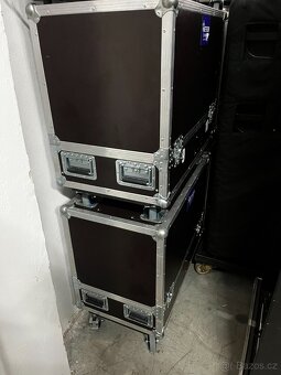 Meyer Sound UM100 P wide stage monitor - 4