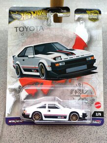 HOT WHEELS PREMIUM CELOKOVY - 4