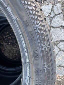 Zimní pneu Continental 225/40R18 - 4