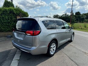 Chrysler Pacifica 3,6 RU Limited Sunroof 2020 - 4