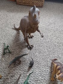 Dětské hračky - Dinosauři - 4