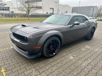 Dodge Challenger 6.4 original widebody SRT (č.1051) - 4