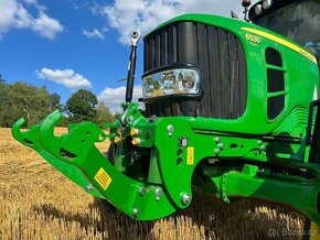 Přední tříbodový závěs METALPLAST pro traktory John deere. - 4