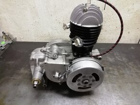 Jawa Robot MOTOR Po celkové renovaci. - 4