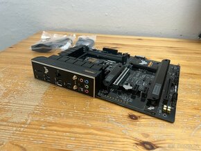 ASUS TUF GAMING B760-PLUS WIFI D4 Socket 1700,Funkční,Záruka - 4