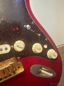 Prodám el. kytaru Fender Deluxe Stratocaster 1998 - 4