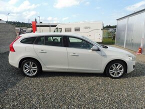 Volvo V60 2.0D3 V5 135PS AUT EXTRA STAV - 4