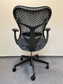 kancelářská židle Herman Miller Mirra 2 - více ks - 4