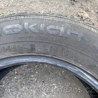 Zimní pneu 215/60 R16 99H Nokian 5,5mm - 4