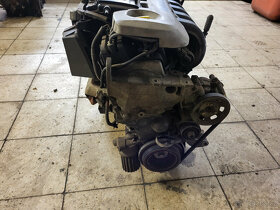 clio 2 1.2 16v  motor + prevodovka - 4