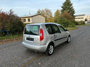 SKODA ROOMSTER 12i 12V ----MALO KM------ - 4