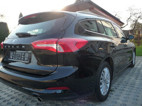 Ford Focus 1.5 TDCi 88kw Titanium plus po 1.majiteli - 4