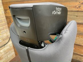 Britax Romer Discovery Plus 2 Midnight Grey 2023 15-36kg - 4