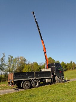 Iveco - valník s hydraulickou rukou - 4