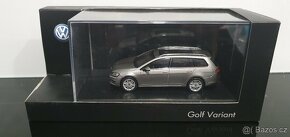 PRODÁM -2x model VW Volkswagen Golf 7 VII Variant 1:43 Spark - 4