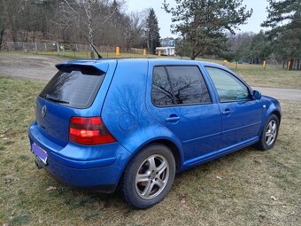 Prodam Volkswagen Golf 4 16 benzín KW 74 R. V. 2002 - 4