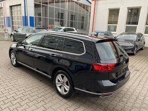 VW Passat B8 2.0TDI 110kW DSG 93tkm ACC Matrix LED Kamera - 4