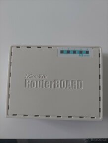 Mikrotik router Board RB750r2 - 4