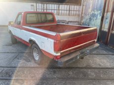 1987 Ford F150 lariat 4x4 - 4