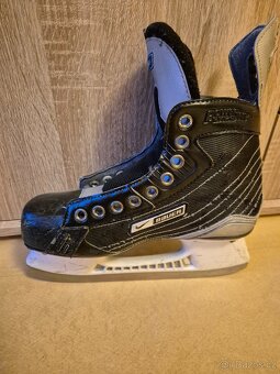 Hokejové brusle Bauer Supreme 30 Pro - vel. EUR 37.5 - 4