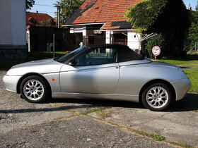 Alfa Romeo Spider 2.0 16V TS 150PS KLIMA - 4