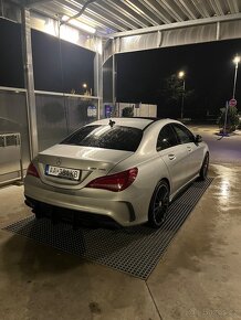 Mercedes-benz CLA 45 AMG - 4