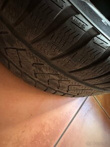 Zimní Pirelli Sottozero 3 Runflat 255/35 R19 a 225/40 R19 - 4