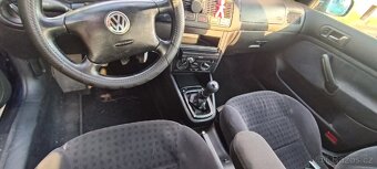 Volkswagen golf 1.6 - 4