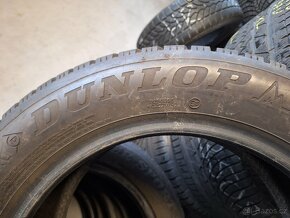 Prodám zimní pneu 205/55/16 Dunlop sport 5 - 4