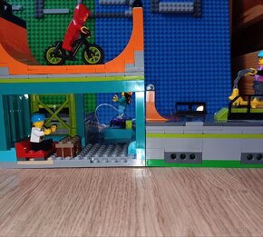 LEGO City 60364 Pouliční skatepark

 - 4