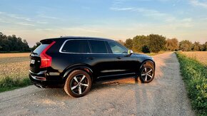 Volvo XC90 R-Design AWD - 4