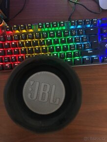 reproduktor JBL CHARGE4 na náhradní díly - 4