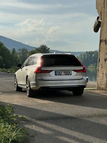 Volvo V90 D5 Inscription 4AWD 173kw servisní knížka - 4