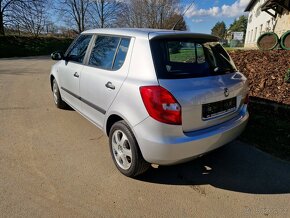 Škoda Fabia 2 1,4 16 V 63 KW - 4