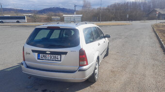 Ford Focus combi 1.8 d - 4