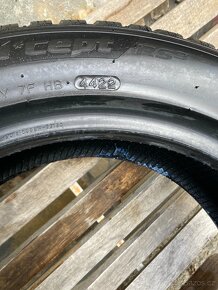 Pneu zimní Hankook i cept RS3 195/55 R16 87T - 4