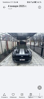 Ford mustang - 4