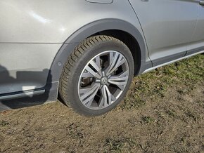 VW passat alltrack 176 kW - 4