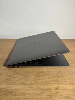 Macbook Air 2019 Space Grey - 4