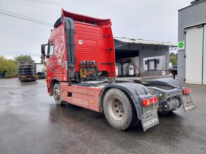 Tahač Volvo FH13 440 - 4