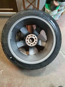 Jeep ALU kola 5x127 R20 pneu 275/40/20 - 4